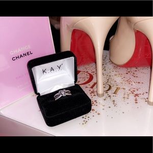 Meet your Posher, Jasmine